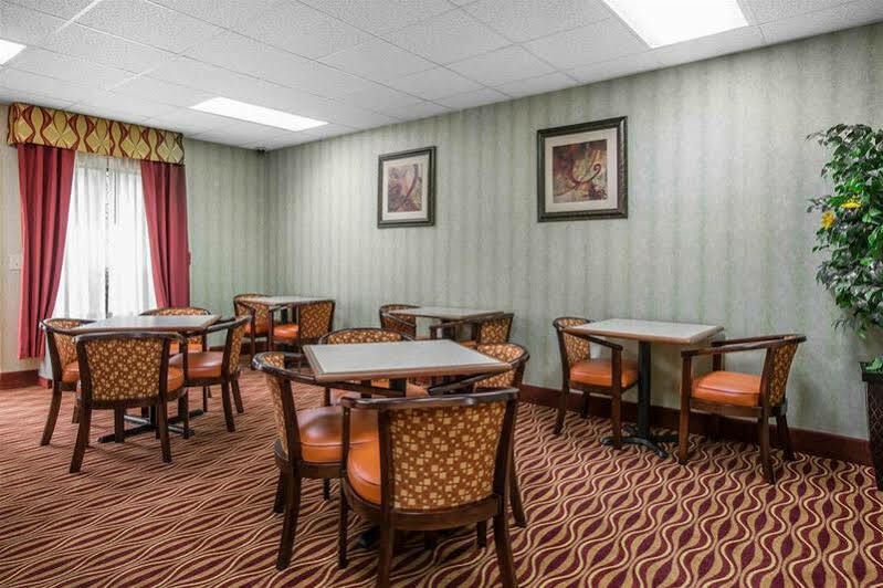 Comfort Inn & Suites Griffin Exterior foto
